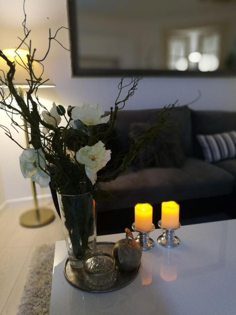 Metropole Apartments Invilla Old City بوخارست المظهر الخارجي الصورة