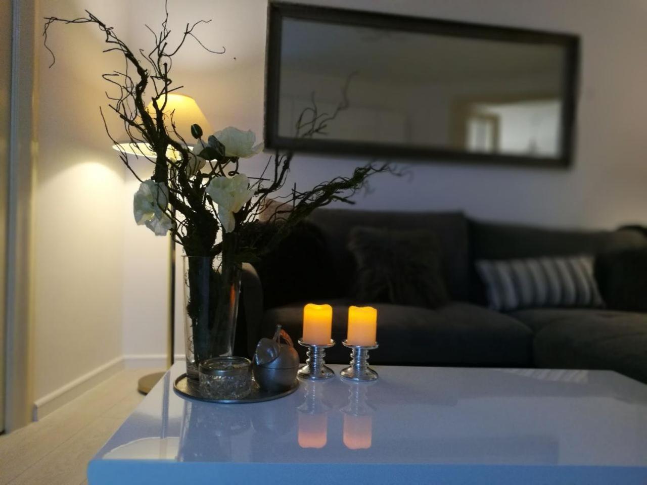 Metropole Apartments Invilla Old City بوخارست المظهر الخارجي الصورة